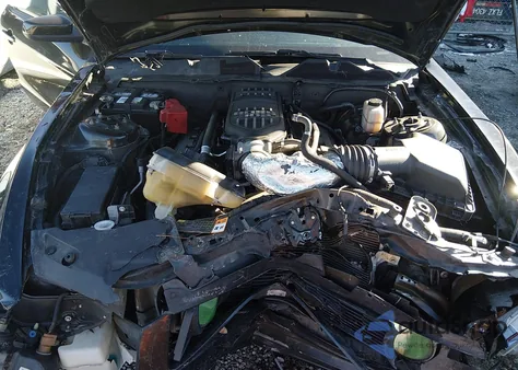 2012 Ford Mustang Gt Premium z USA, uszkodzony, nr VIN 1ZVBP8CF1C5241606